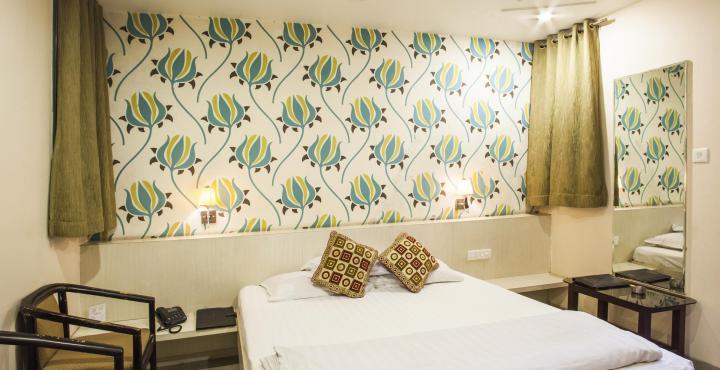 Hotel Tulsi Exotic Bhopal Exterior photo