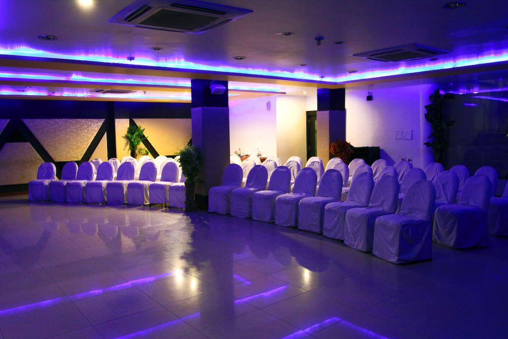 Hotel Tulsi Exotic Bhopal Exterior photo