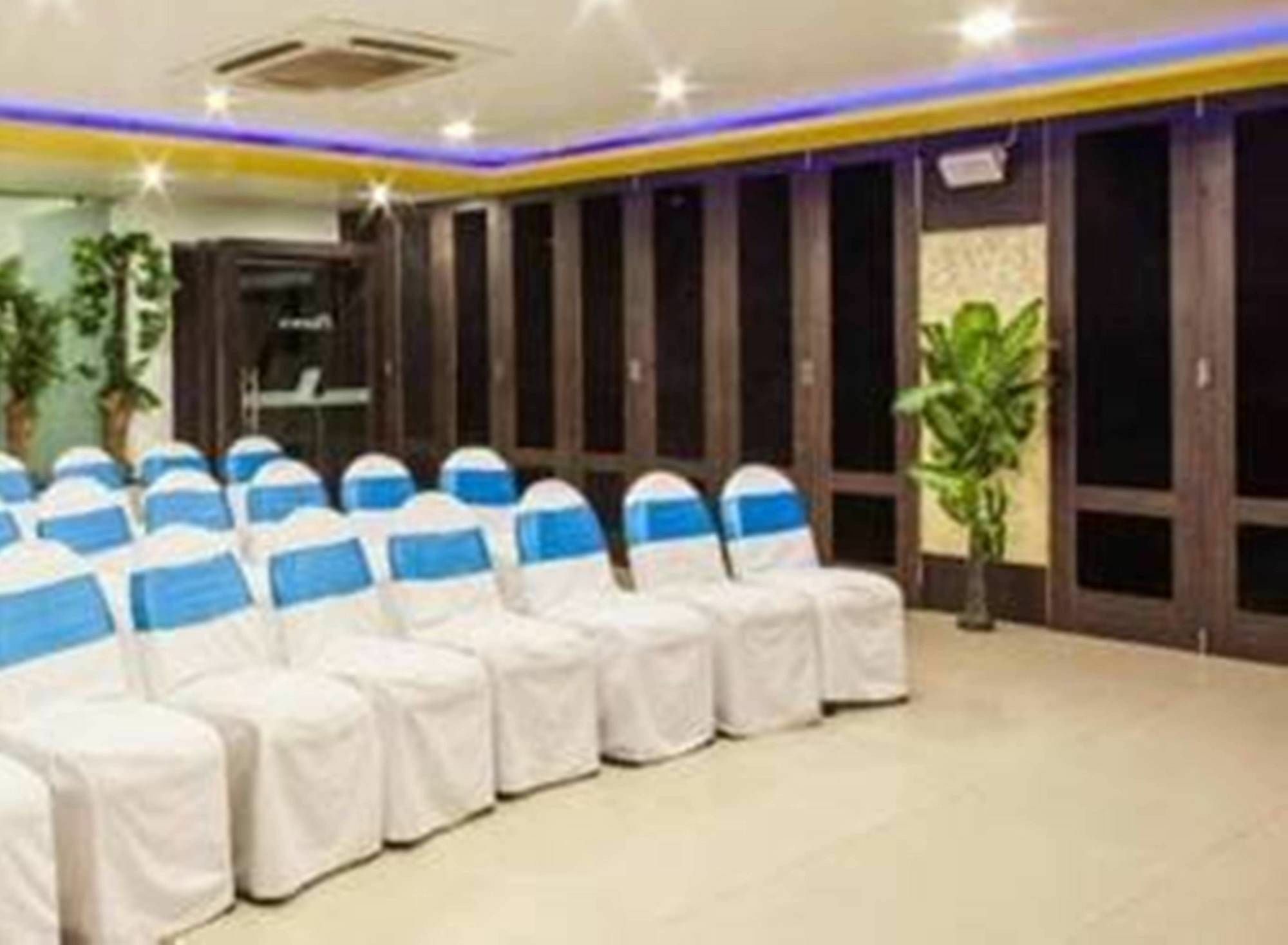 Hotel Tulsi Exotic Bhopal Exterior photo