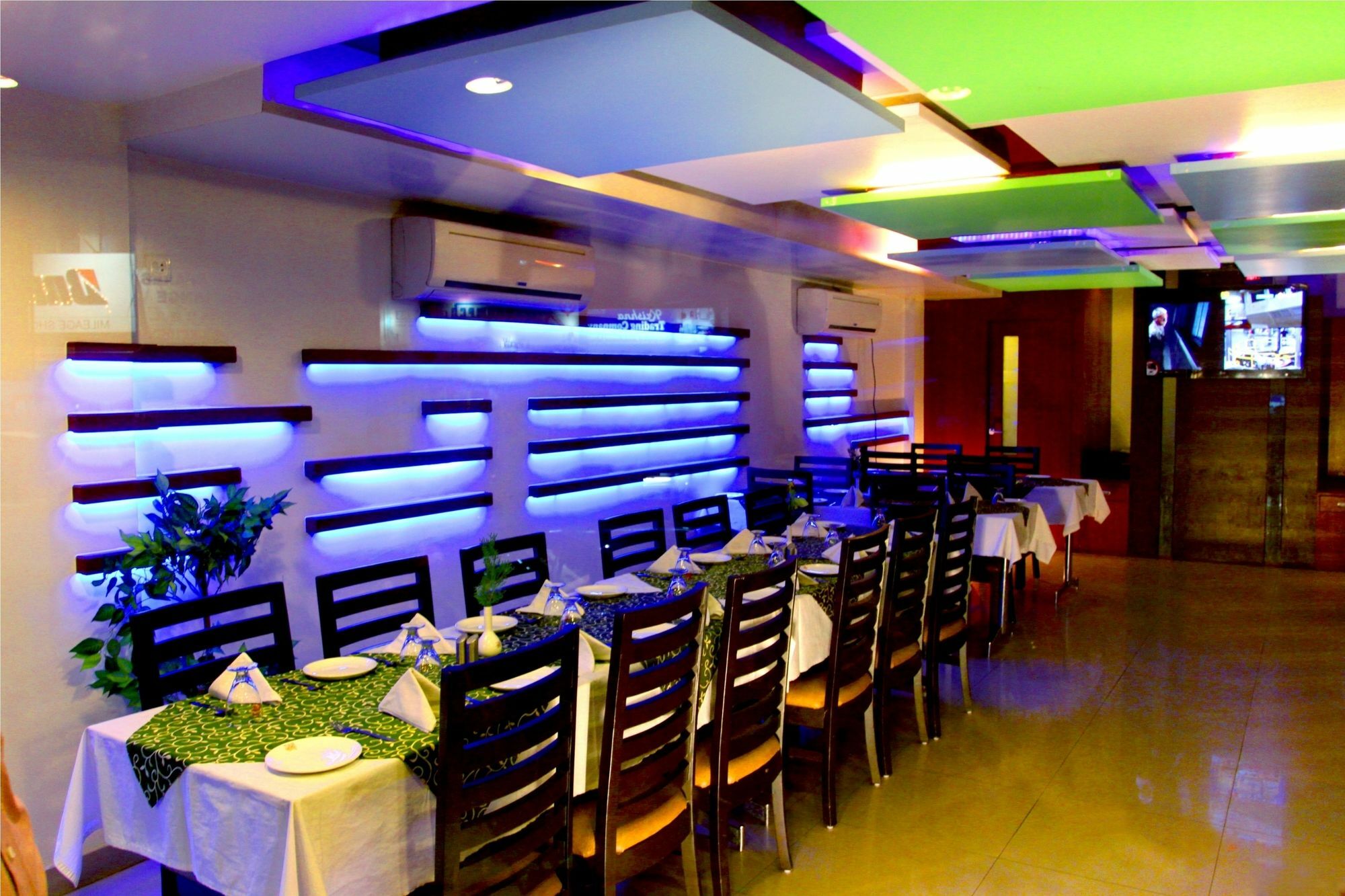 Hotel Tulsi Exotic Bhopal Exterior photo